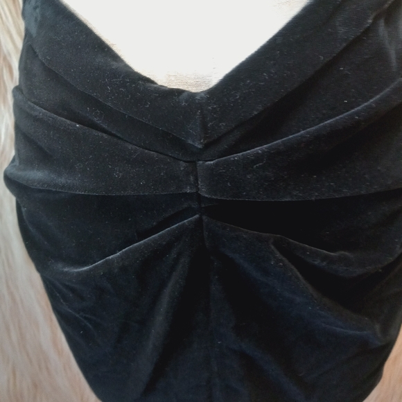 ZARA Black Velvet Twist Front Mini Skirt NWT - Picture 3 of 6
